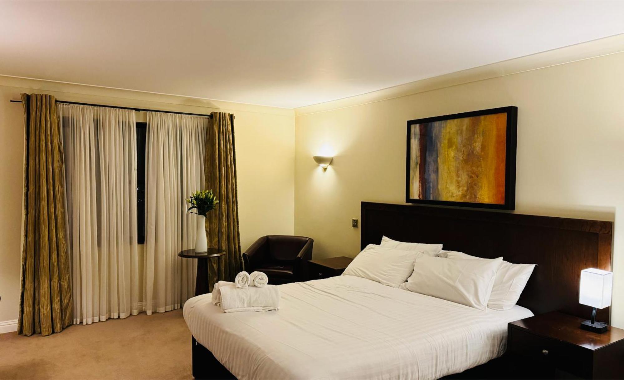 Saint Wenn Hustyns Hotel מראה חיצוני תמונה