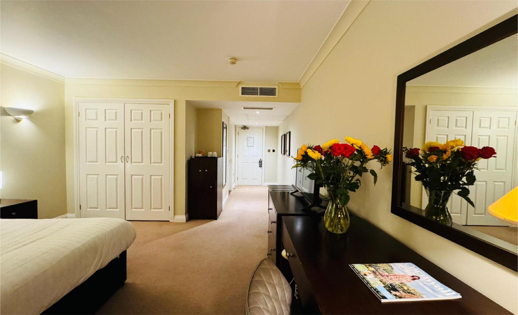 Saint Wenn Hustyns Hotel מראה חיצוני תמונה