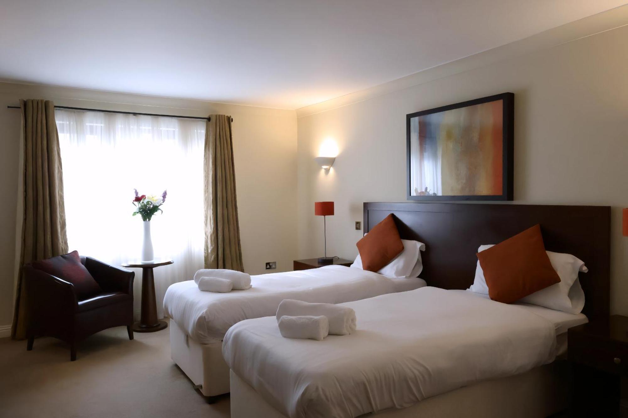 Saint Wenn Hustyns Hotel מראה חיצוני תמונה